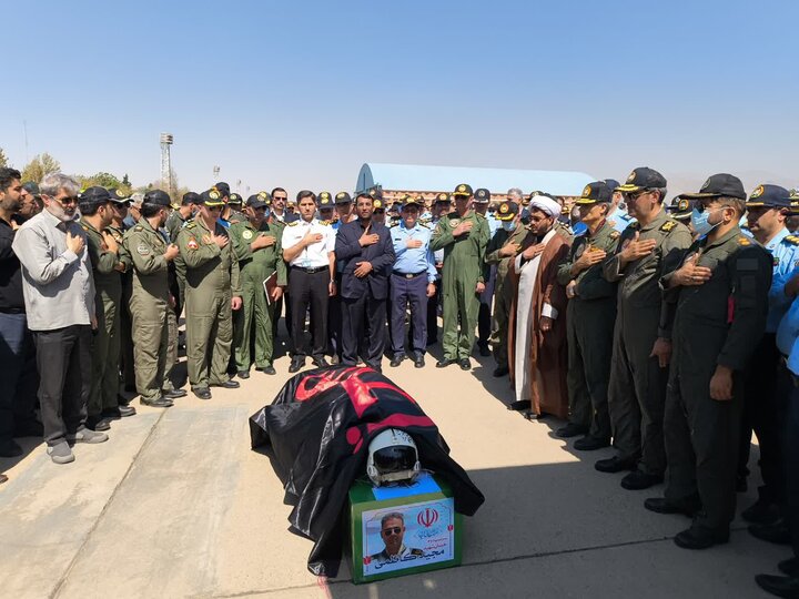 جزئیات مراسم تشییع پیکر خلبان سوخو ۲۴ اعلام شد